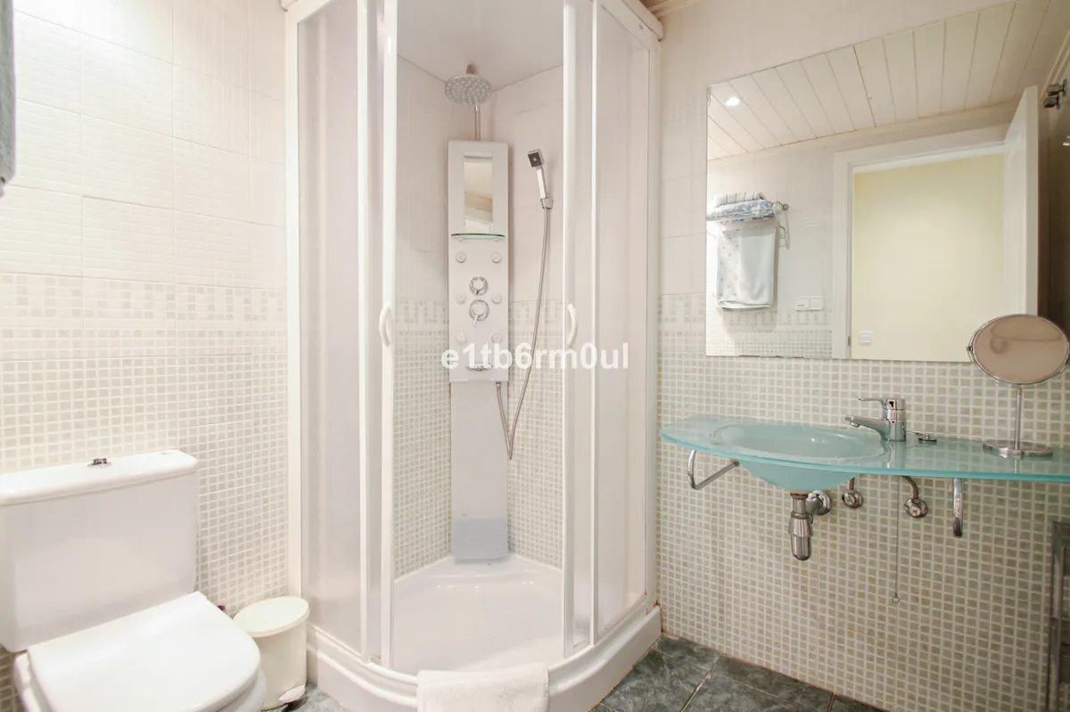 6a7f6b48-6788-4bb6-b9da-86479d61e220