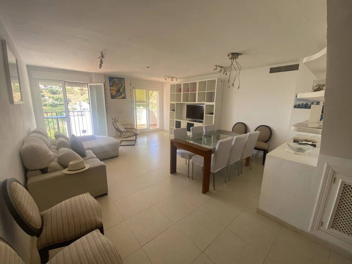 066fc6ac-7f3d-417d-bd51-6695132b1cfe