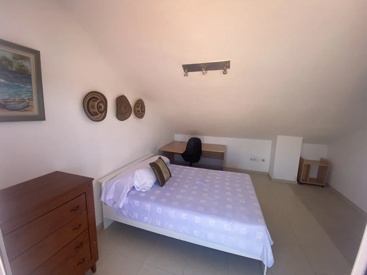 1b0b300b-2e71-4e4f-8ace-147ee3f7c8cf