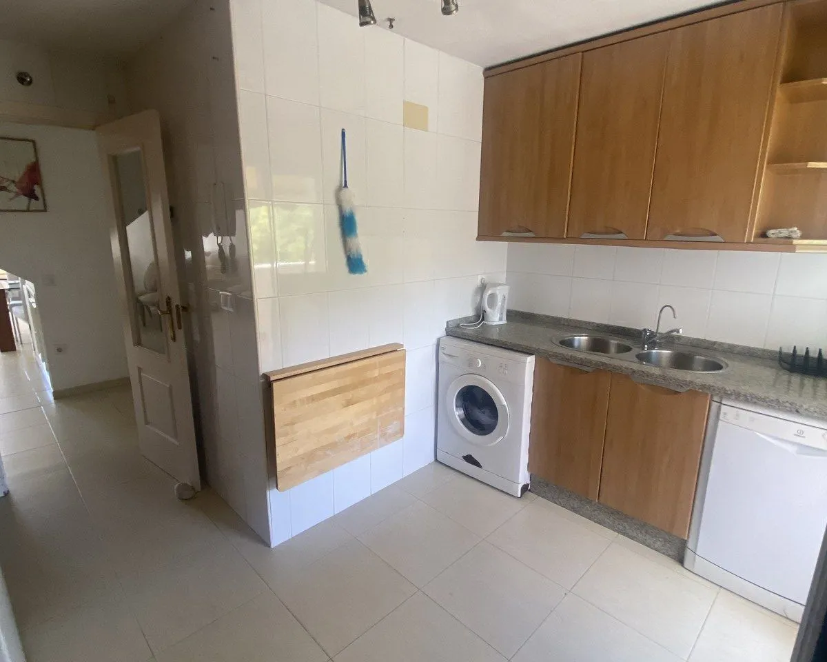 22e2b943-2eba-4c75-a377-e87c60f3a00f