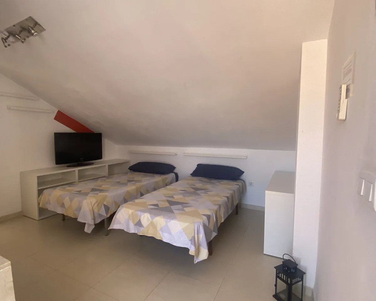 75be7eb2-16e7-472f-868b-b8858a9e767e