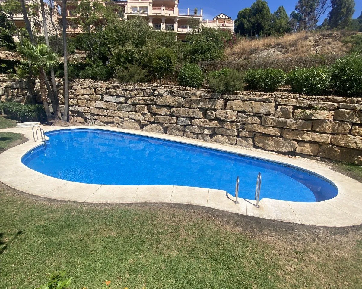 99d9fbb4-4161-45c5-97a6-220cdbb387b0