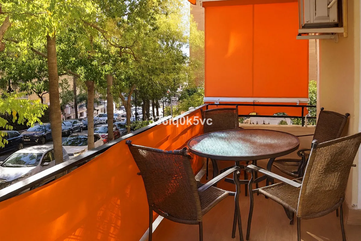 85c74b01-5cd3-4942-b448-f1649ac74c2d