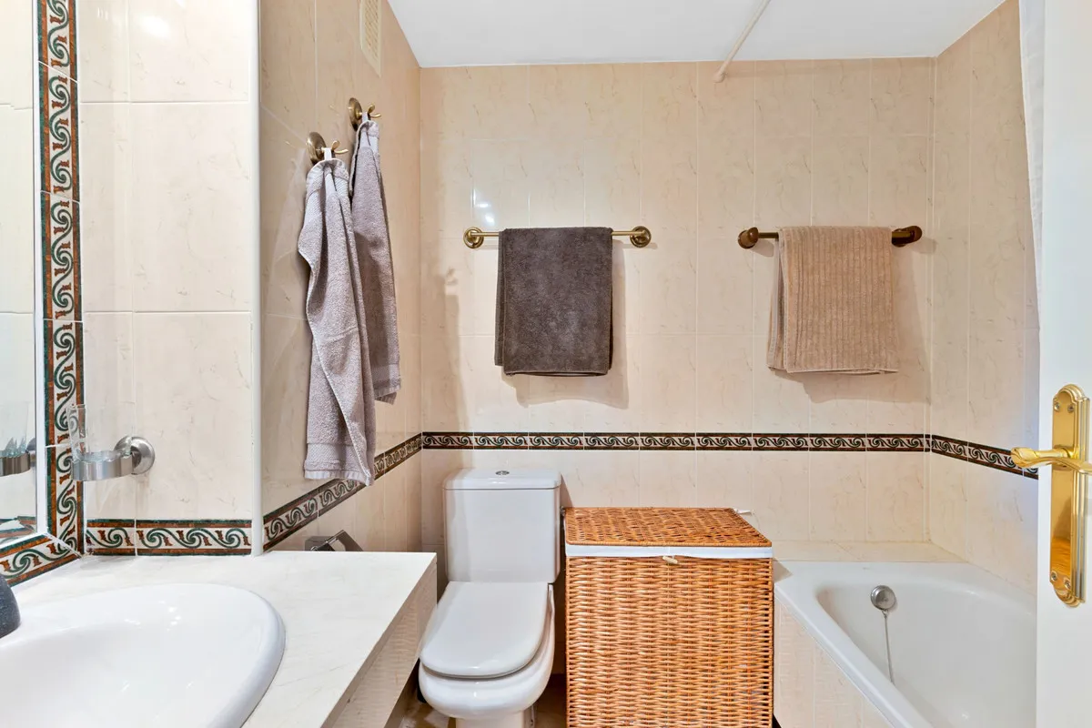 69bf5eaf-8576-42b8-922b-09292feb6819