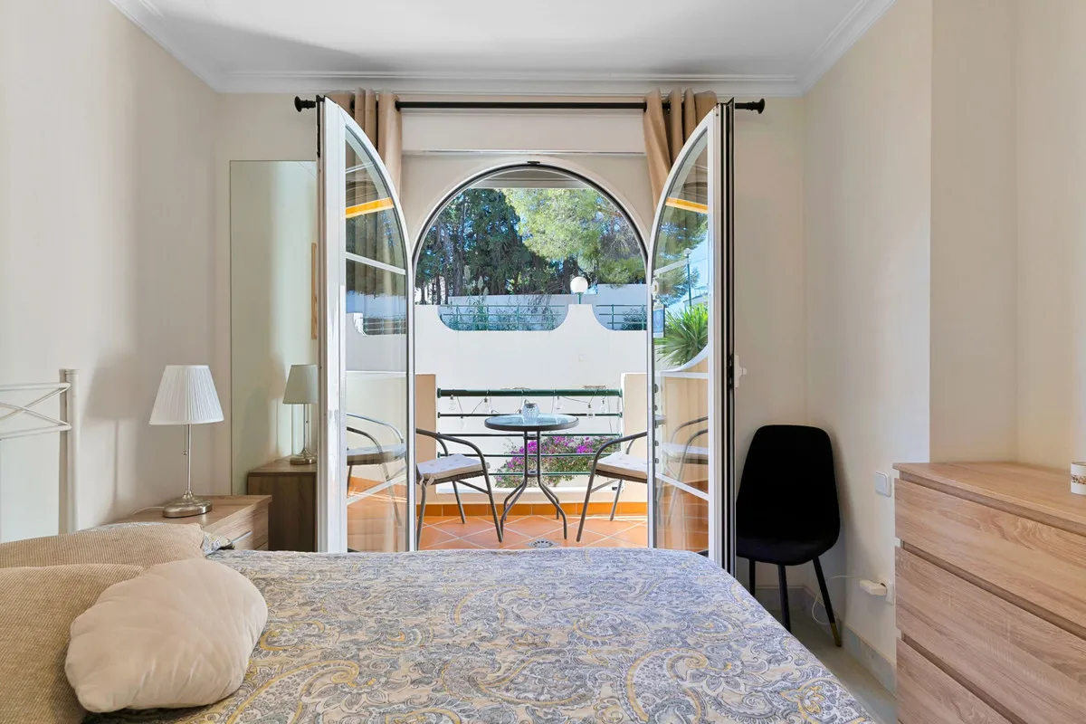 de0b1b4a-f866-4927-8bb4-a6a78d1fb5f0