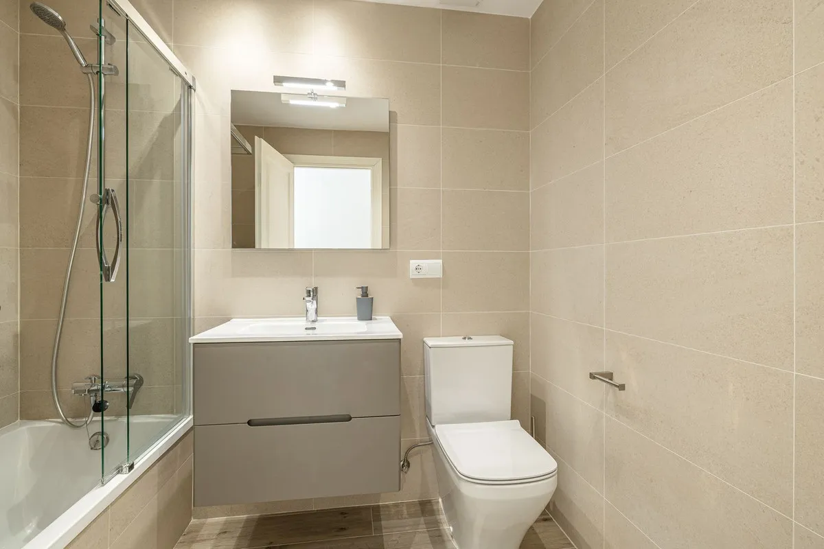 6e1062af-78bf-45ae-afaf-27496876577f