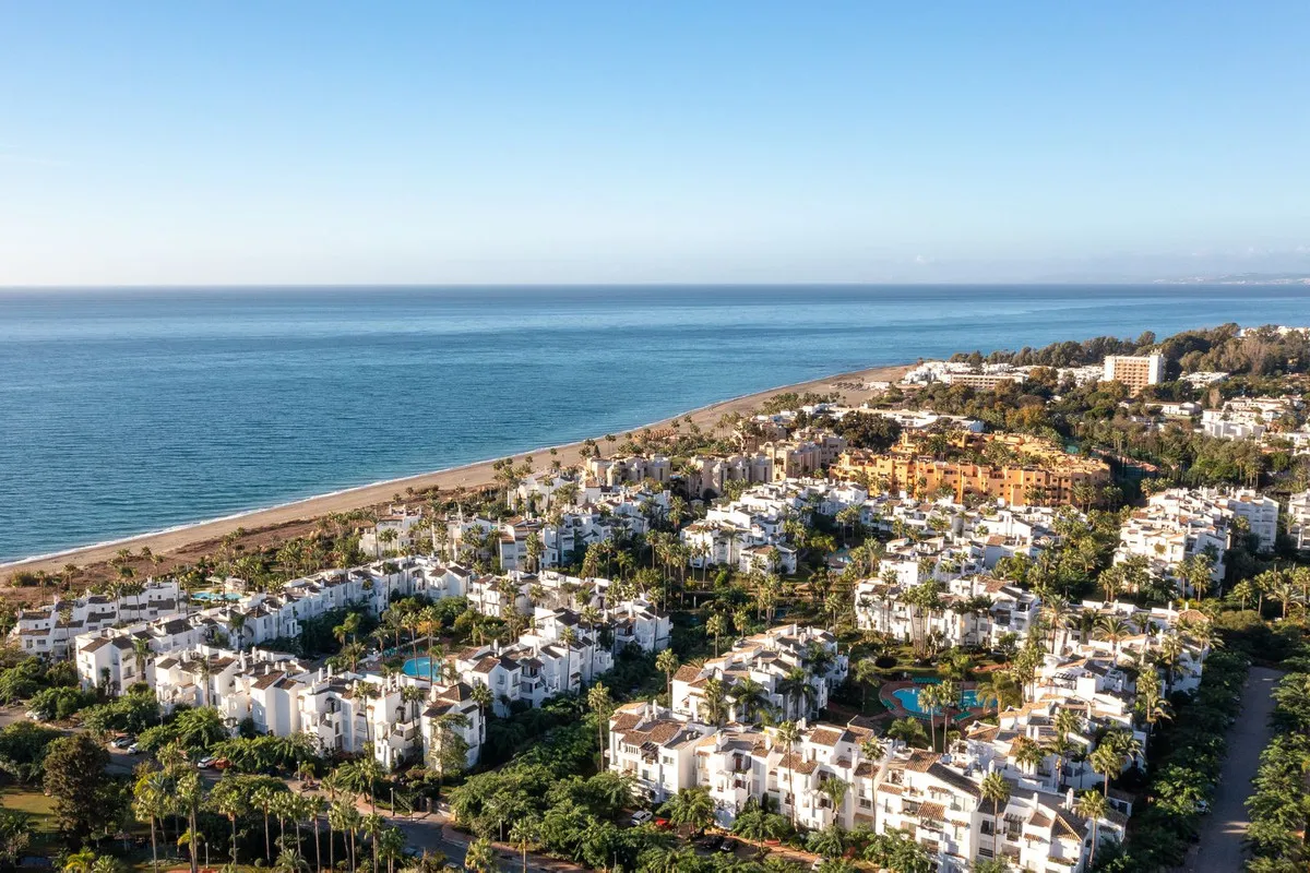 90b8f4e8-4b99-49bc-ac8e-599831bfc533