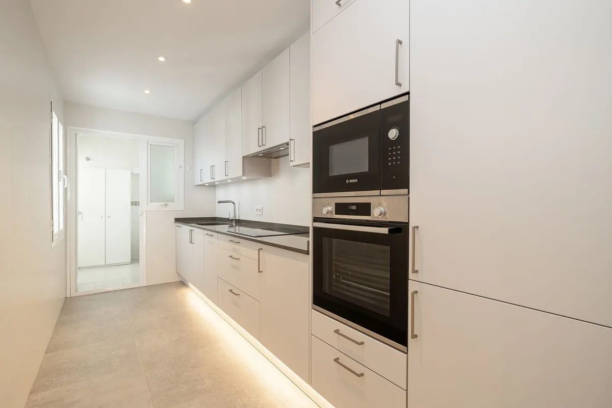 d55186a4-cf90-4d17-b45c-1fe946550516