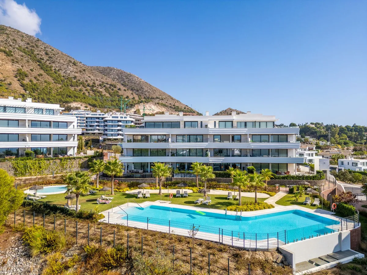 1d915b6c-6dab-48e4-84c0-5b9fedc91ddb