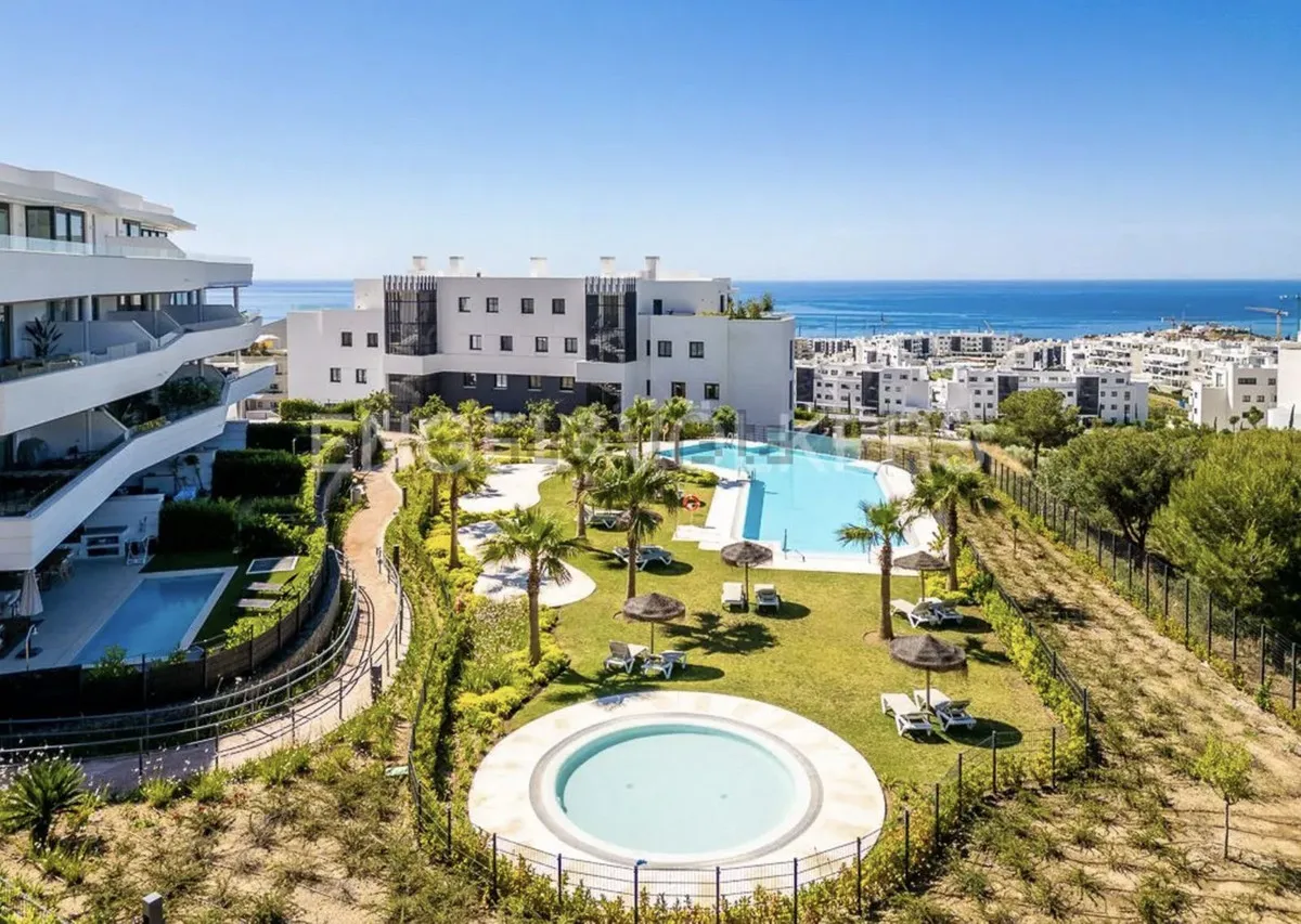 a75c11fb-6022-4b6f-be1a-d9363533c73d