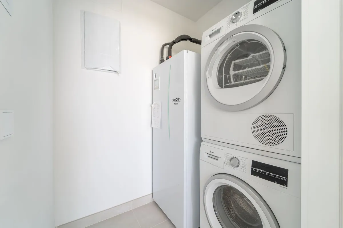 bf061985-5068-4fa8-84ef-289165d2a3d7