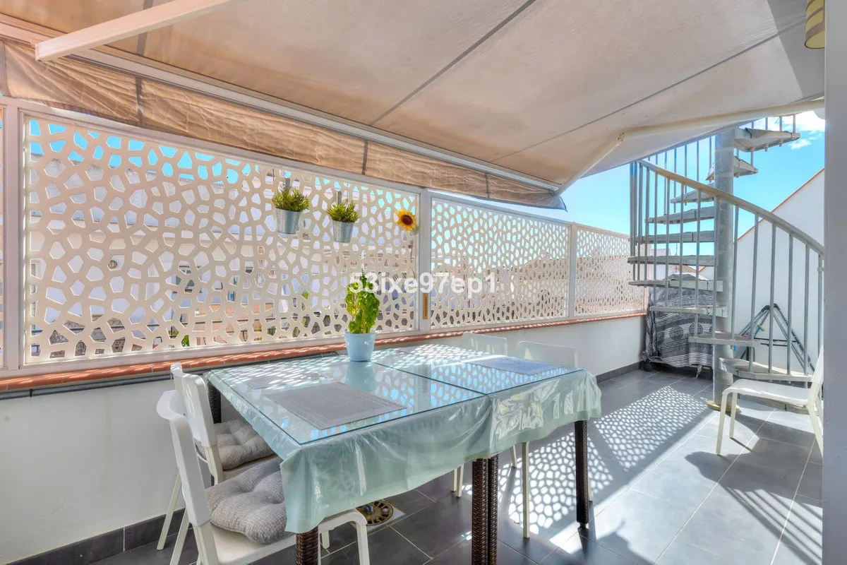 7fe9d1b3-36d6-43d7-b154-46e2c7b74090