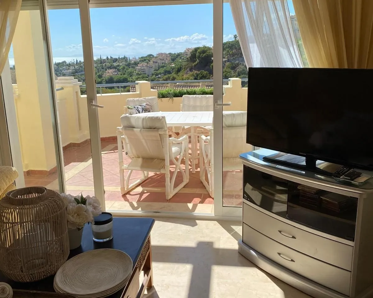 2adfd90b-eca7-48e7-8344-6385a2cc2551