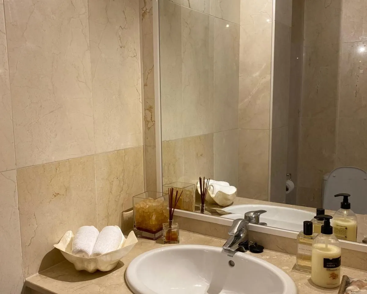 ae546e62-7267-464b-996f-ccf06ebcad71