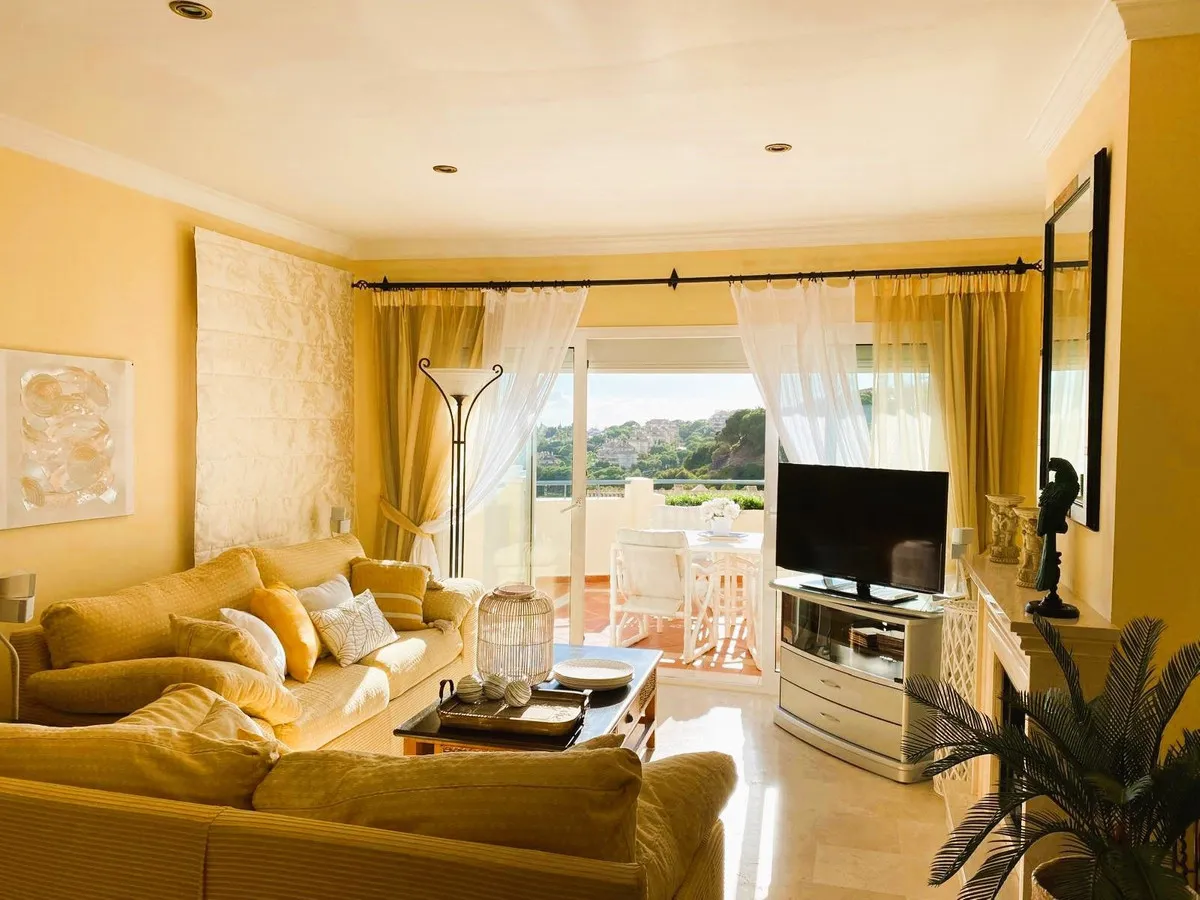 b642584a-be7b-46a4-87fa-c3f0086fa515