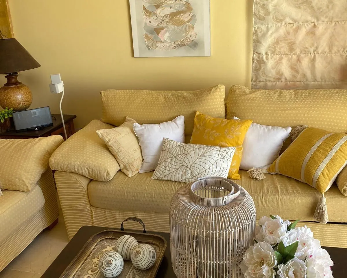 f3e3386c-b951-410b-9483-77569aa32491