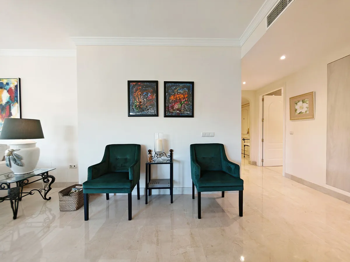 c7bbe973-90fb-4dc9-a56a-9a183506a30c