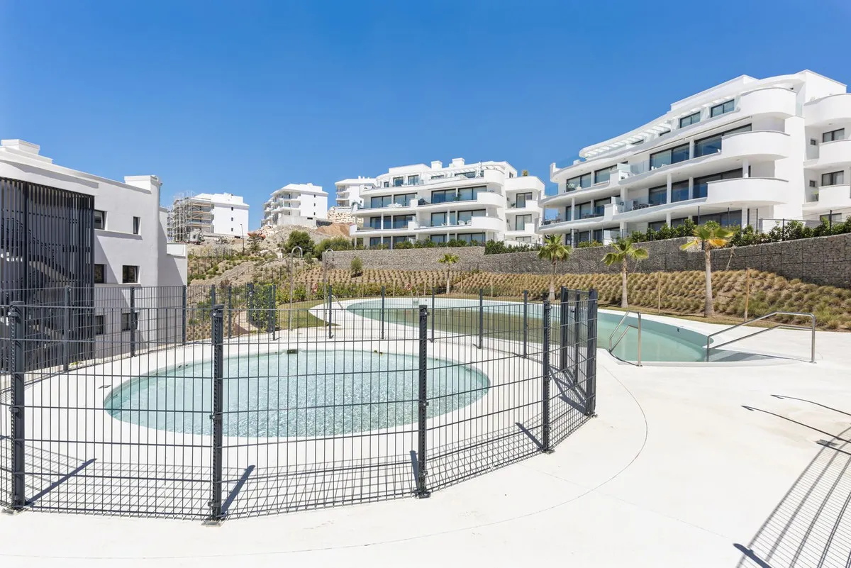 4a28ab98-2aa9-4ae5-b525-61ec06fd5c94