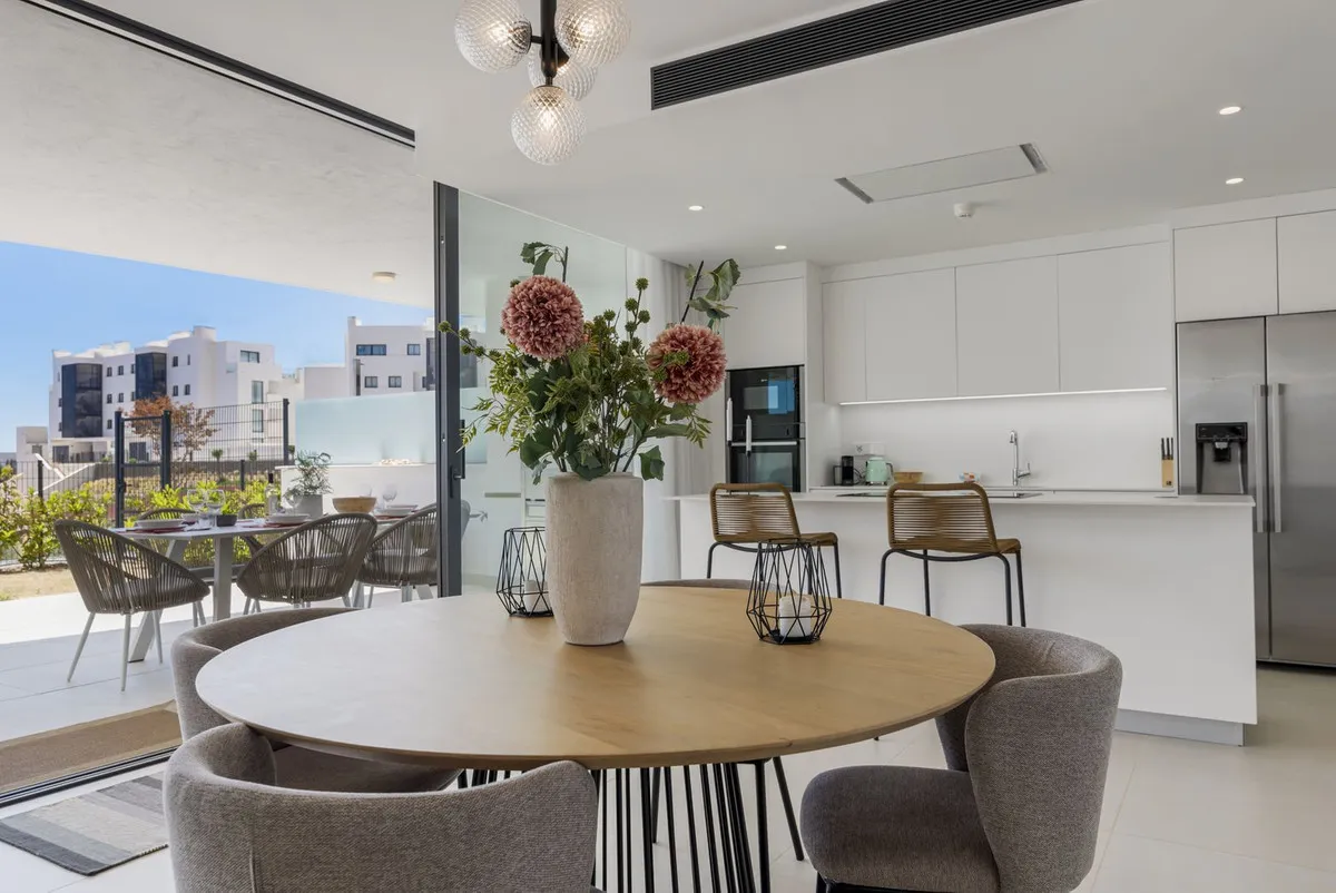 867e4c4c-8b79-4431-9593-31f597e8bff4