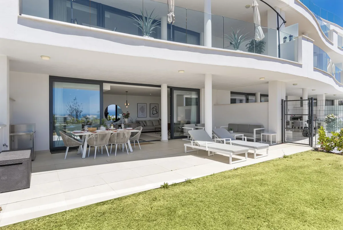 8e552a7c-ec08-454e-be27-1fed3e04b762