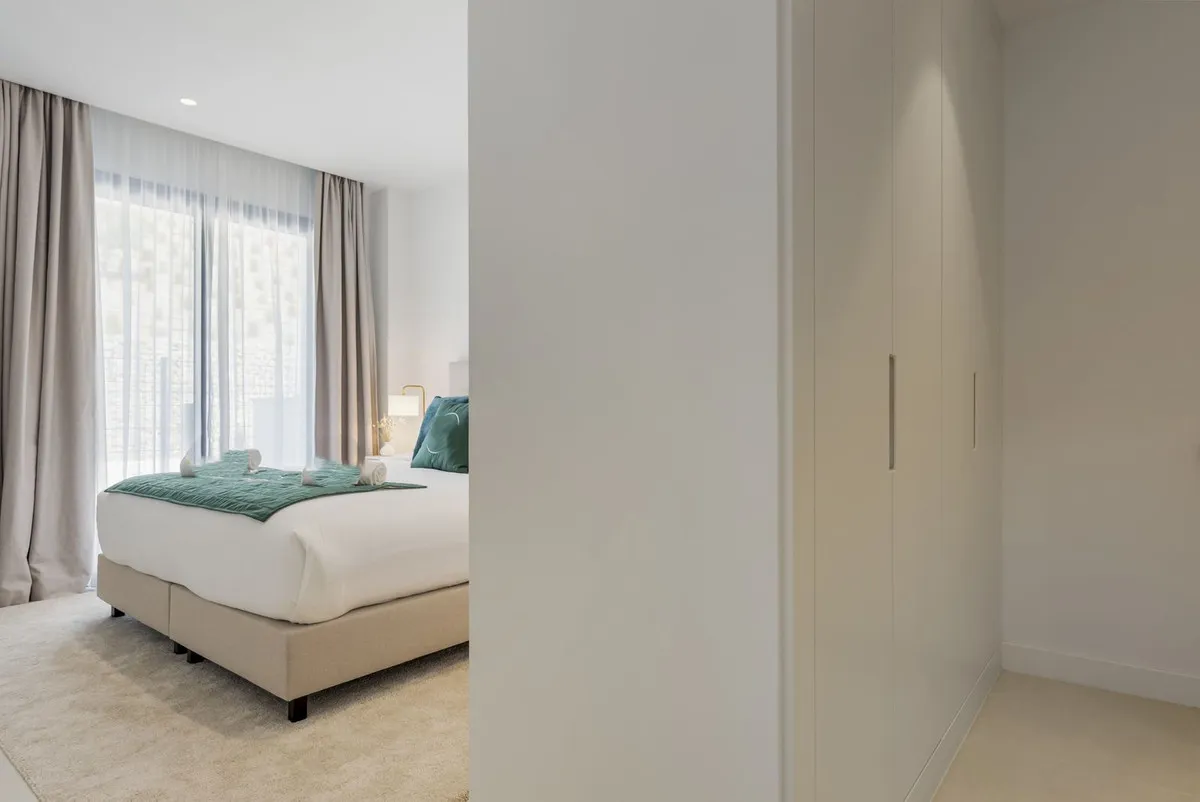 a230571c-b2d8-46f4-86dd-e17d07e09c6c