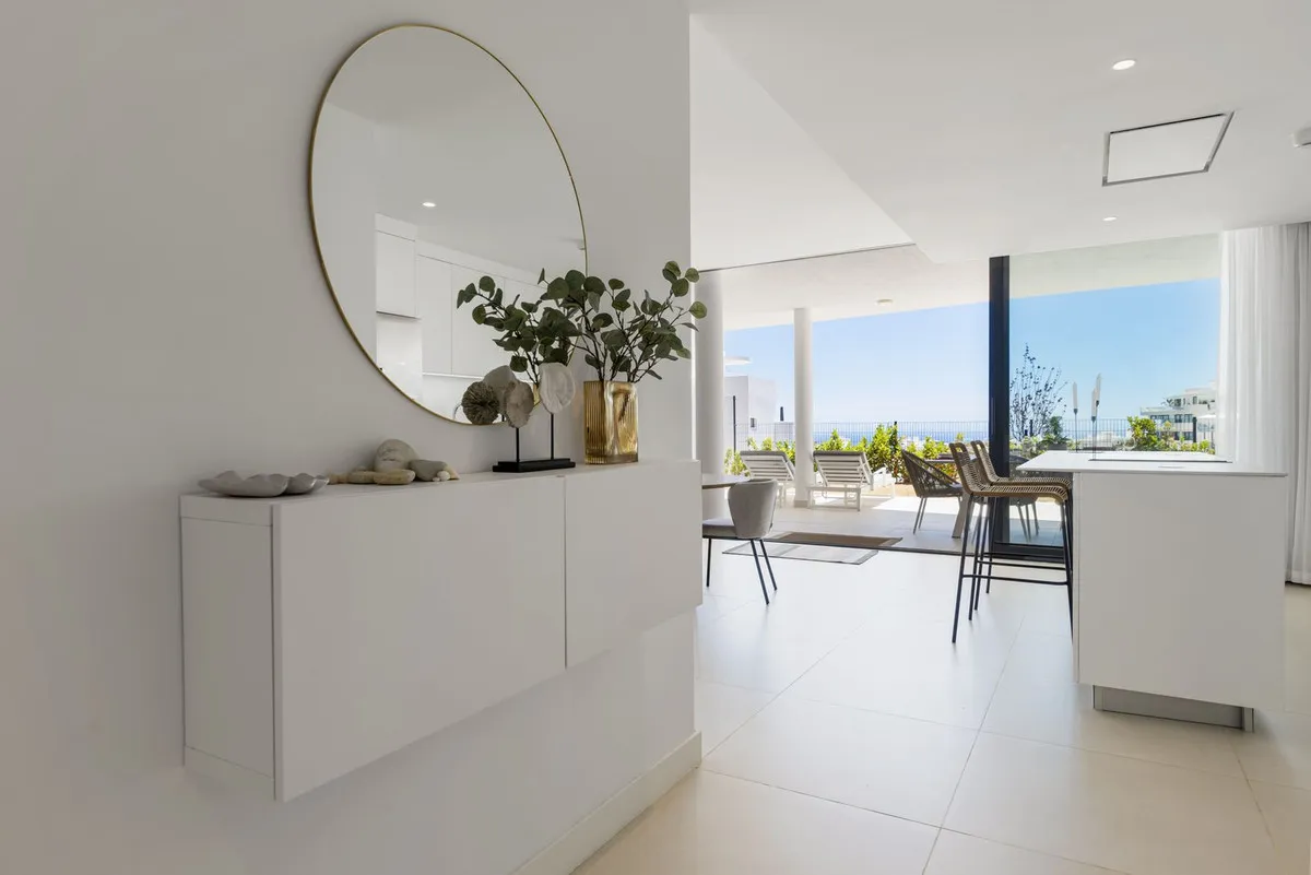 a6dc88b5-f420-405f-ad64-fb5f6759b5a3