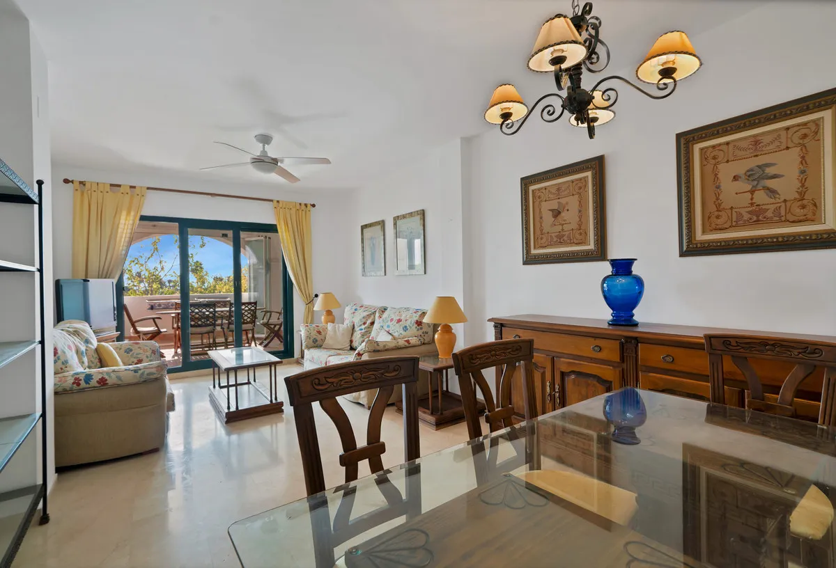 154e94c9-e147-4558-8242-3531b2e56981