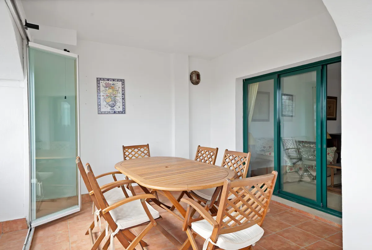 5f0c7bad-ed1f-4527-bfa8-4640cd4d0330