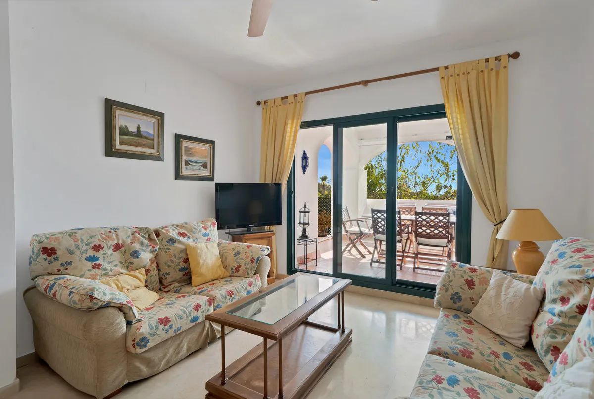 f9fb9a19-a21f-4224-bdbf-18867072744b