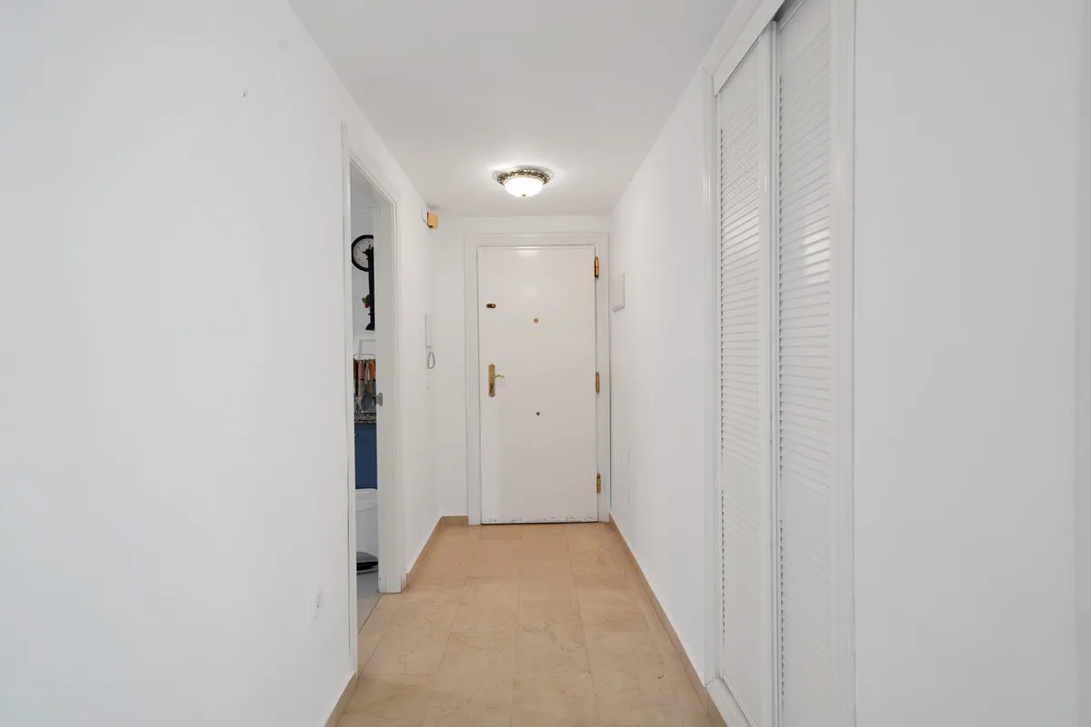 fa5aa0a7-cb7f-4a37-a0f0-dfd320a8276c