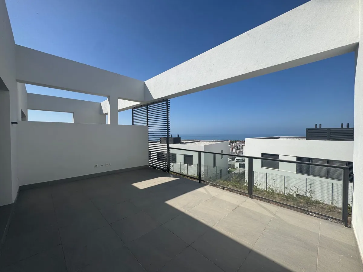 8cd1b638-51eb-486d-b114-621931fe7699