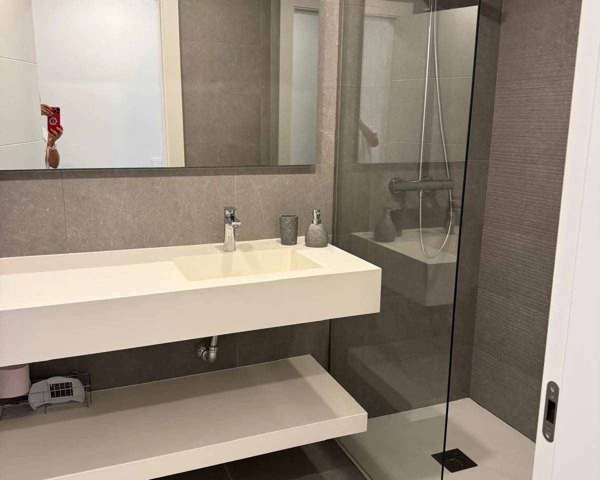 fcdae18d-639e-49d1-81af-011f1374e1bf