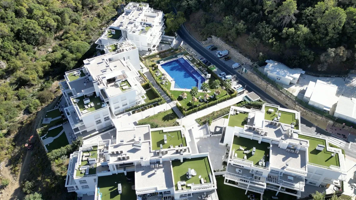 44058520-282b-4fea-8457-ddae087da7ac