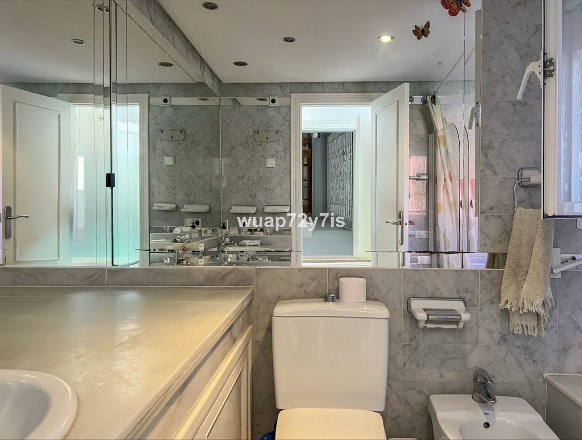 1f27c00b-668e-45d1-9407-d583e2103c3f