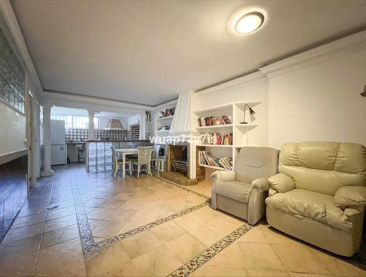 ad3fd993-4dd0-4ffe-8b26-d5b04fc6bf0b