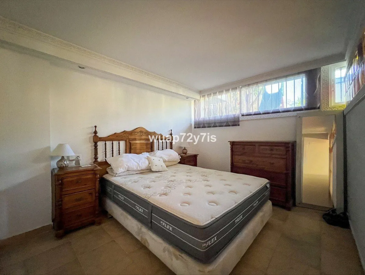 b958bb3d-9bae-448f-9b49-07687a38c0af