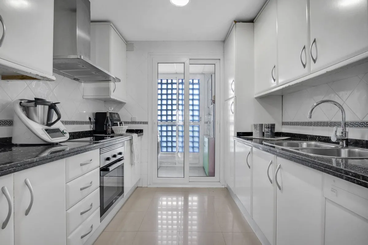 3f9ef805-c221-43fc-ae75-927ad08a55f9