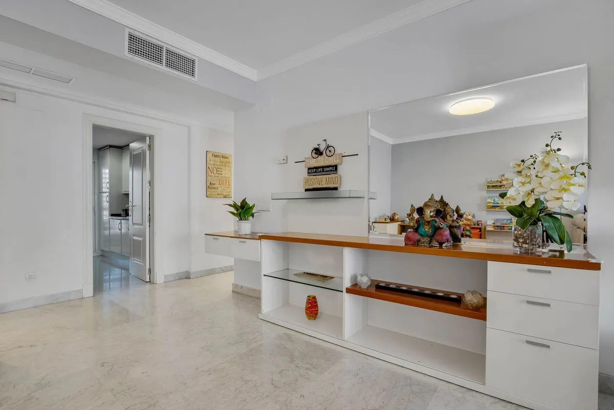 5d15b47b-bce2-448a-9b23-210228c736a2