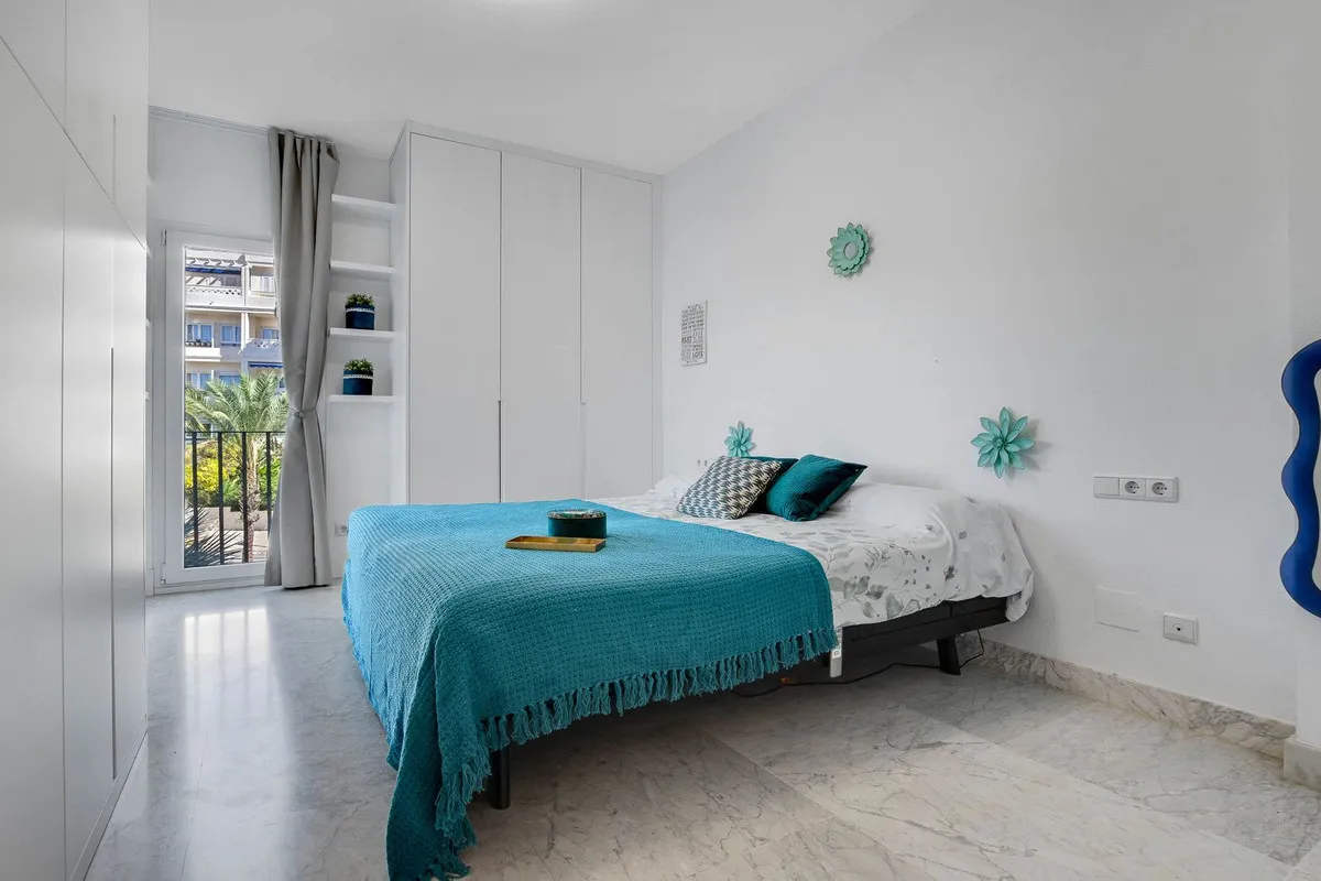 680d582e-c44a-43c8-882e-c236f0a988b9