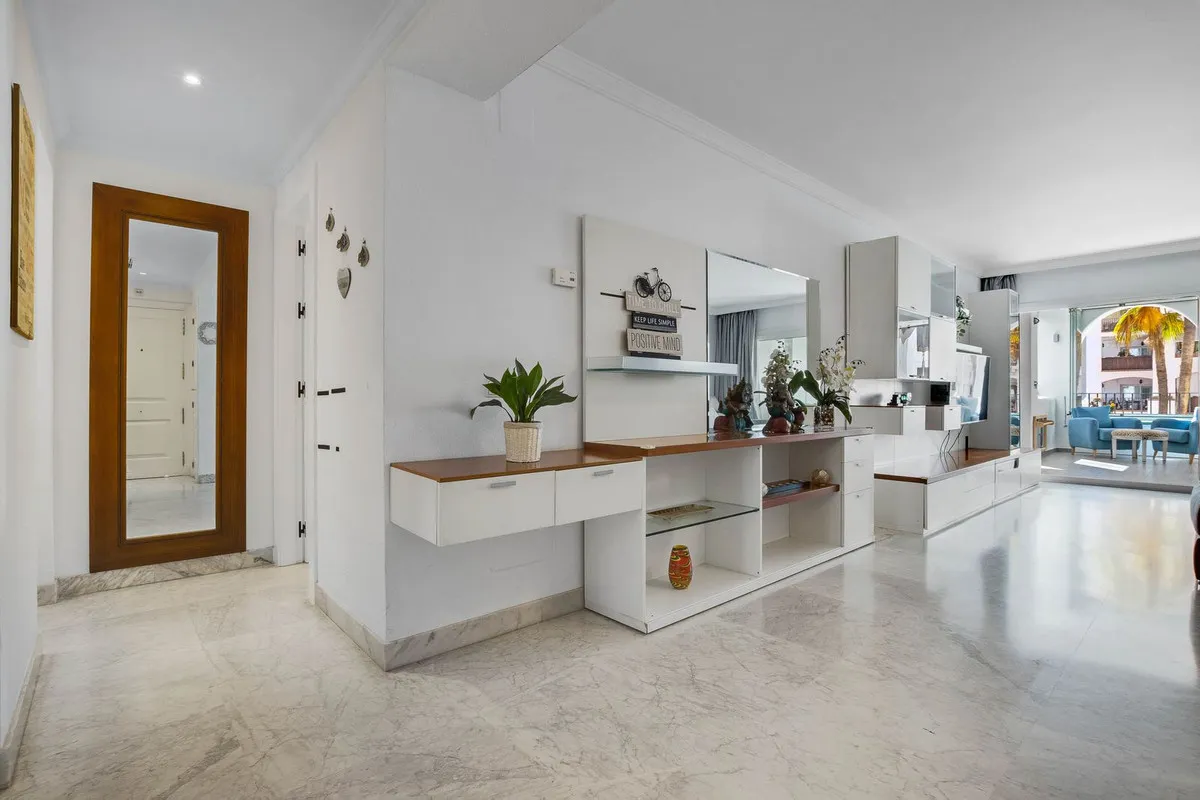 6fcd0f48-9766-4822-9745-830ecec5ee6b