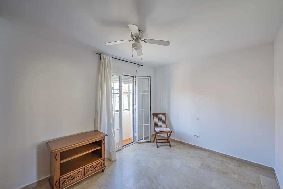 5cd27344-8851-4c77-8d22-182afeb33bea