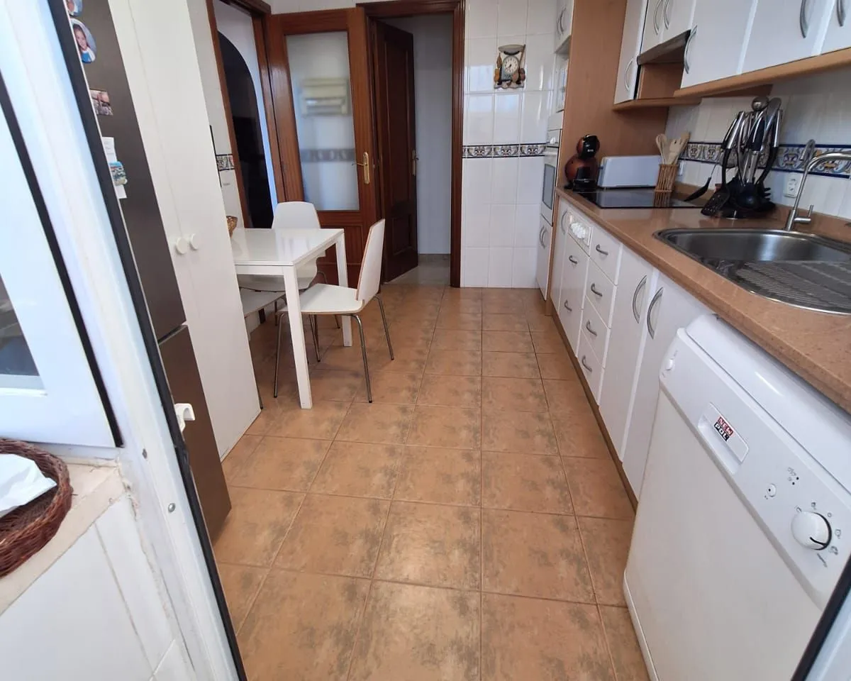 cfc853c5-2c74-4177-8f3a-fbd26272d3a2