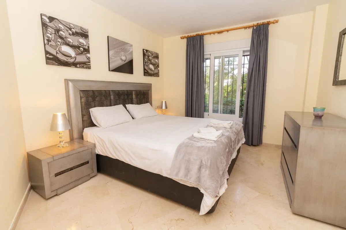 137eb5dc-8a1f-43be-a498-a61ffbb98ce1