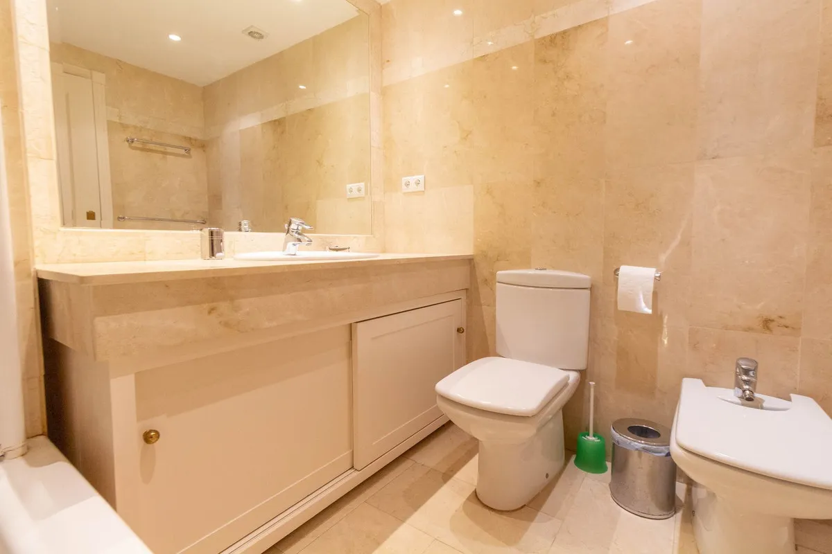 e84152d5-5561-4fd3-a21c-9adac583d569