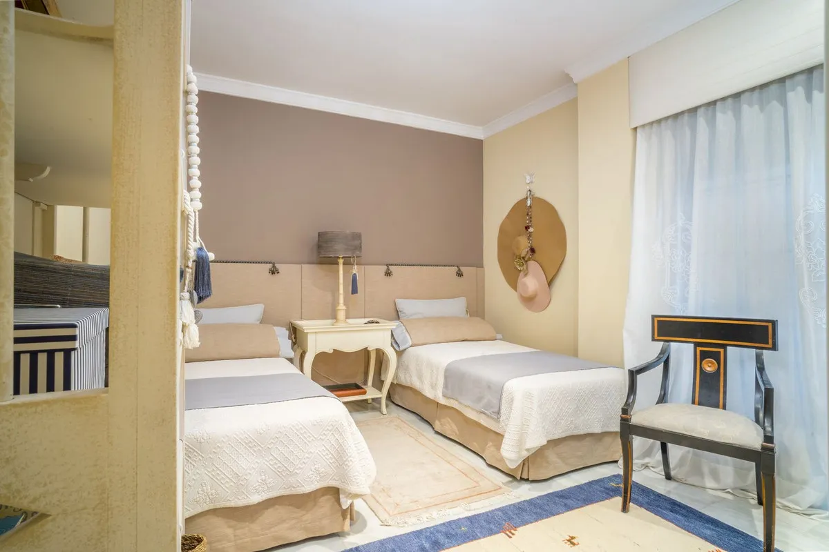 789e4299-dd5f-4930-b75c-55de79d7b095