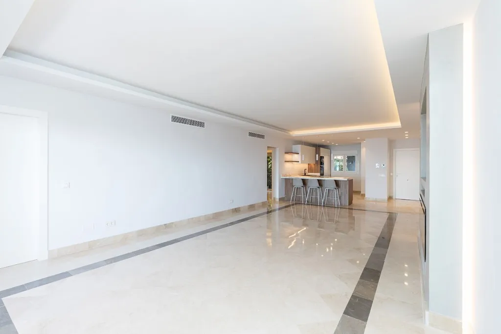 3fbab38a-975a-497f-acd0-5fb1dba87743