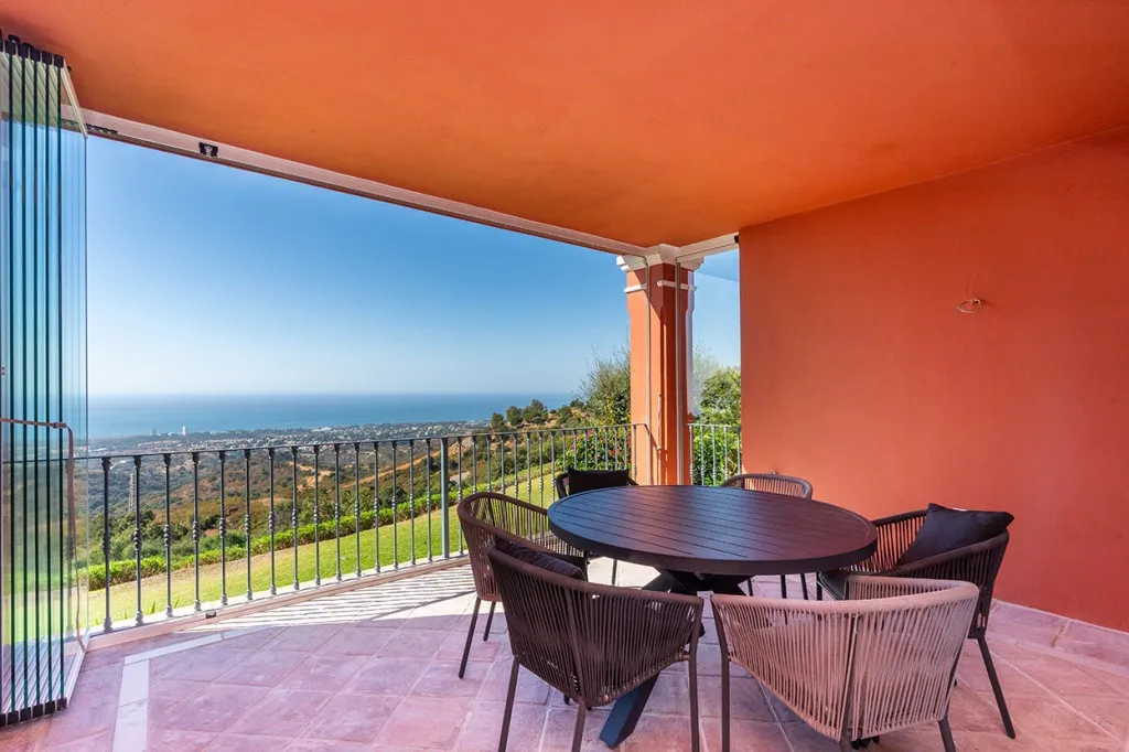 4010fd7a-190c-4898-a84f-4494c13474b8