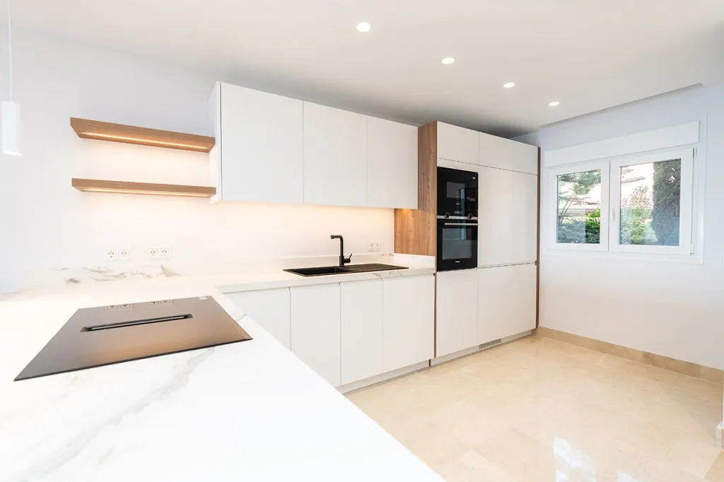 68de904a-4fba-4ed4-9a42-b8b80425bc71