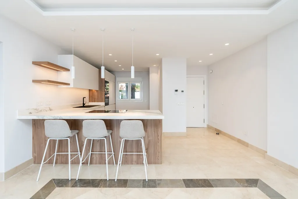 92e9afcf-e341-42a9-9f27-a2b0afca5d74