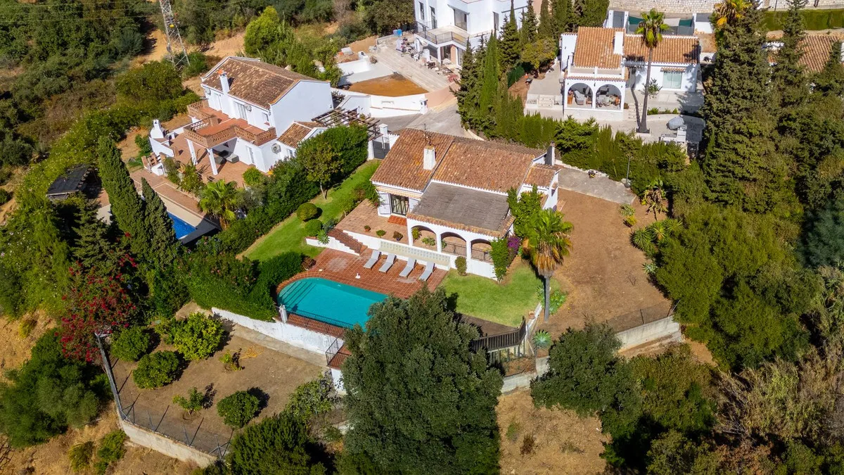 2698c5a0-70b1-40e8-9a65-bb97ce056d74